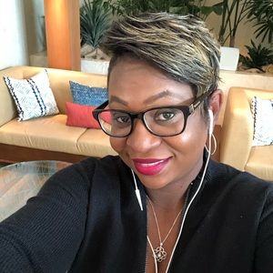 Meet your Posher, Erne